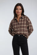 חולצה מכופתרת דגם סהר