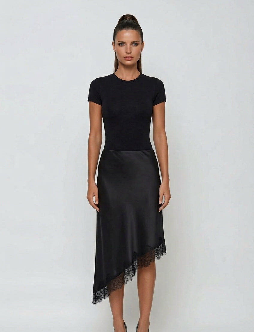 חצאית סאטן גימור תחרה