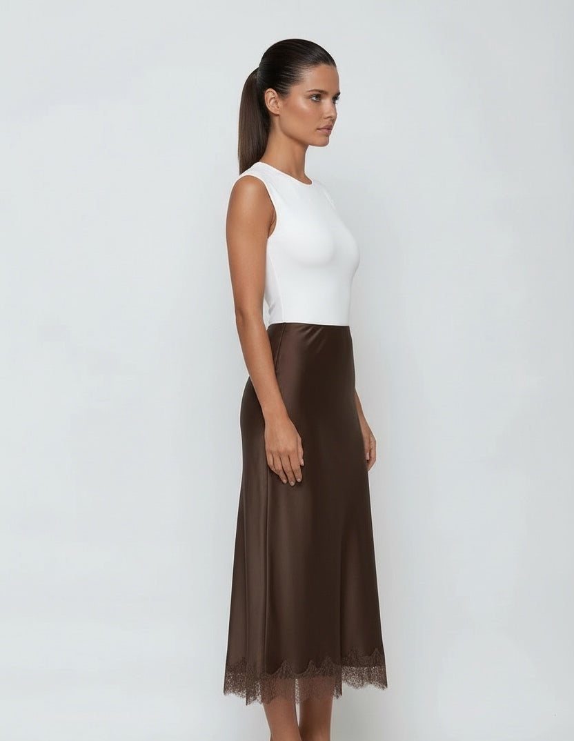 חצאית סאטן גימור תחרה