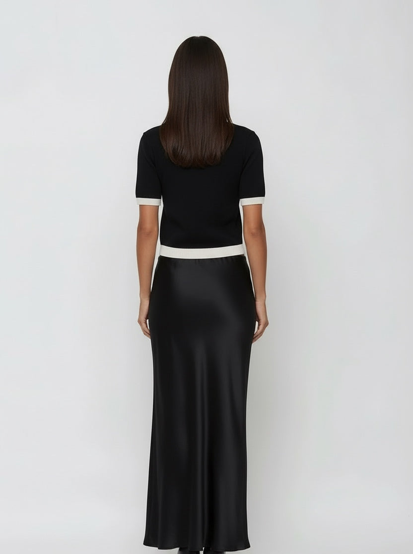 חולצה אספרסו צנועה