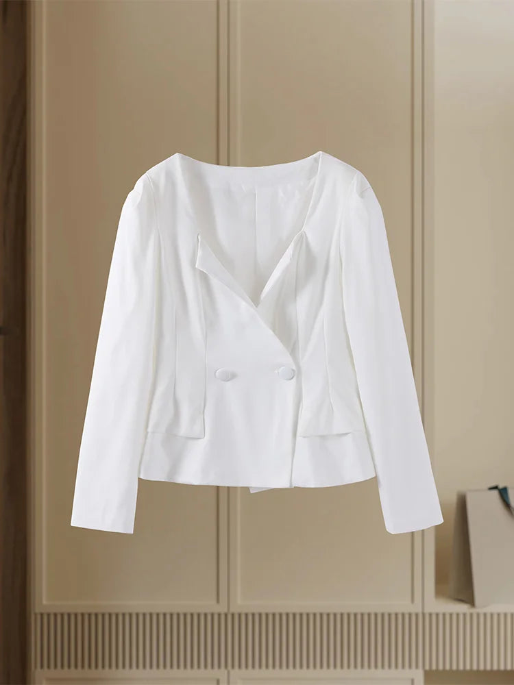 סט שני חלקים אלגנטי חצאית מידי ובלייזר בעיצוב מחויט ויוקרתי - PAS