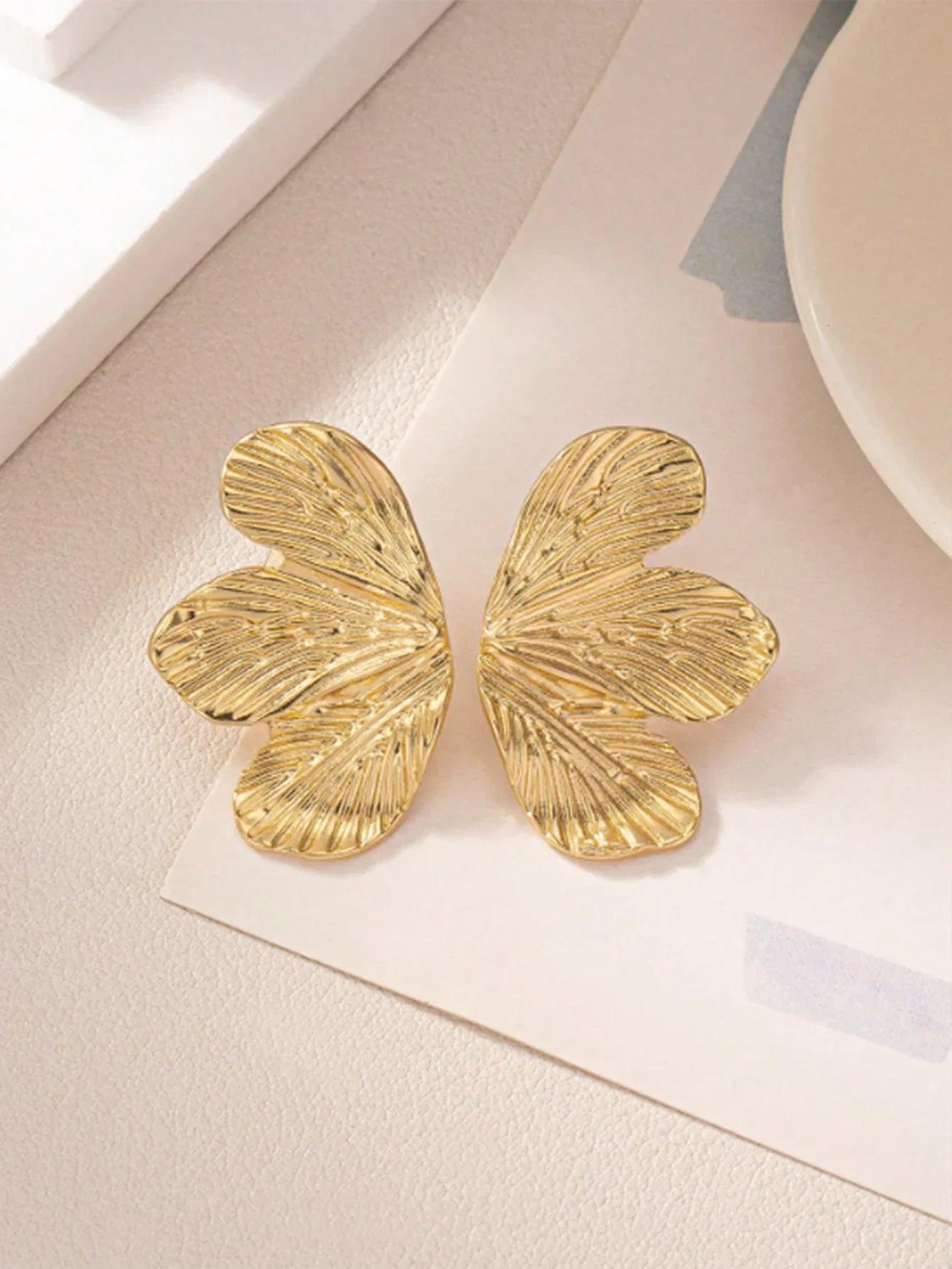 עגילים דגם עומר