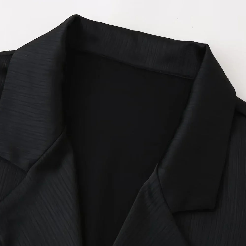 חליפת שני חלקים בד קרפ מבריק נעים מכנסיים ארוכים ובלייזר - ריקה