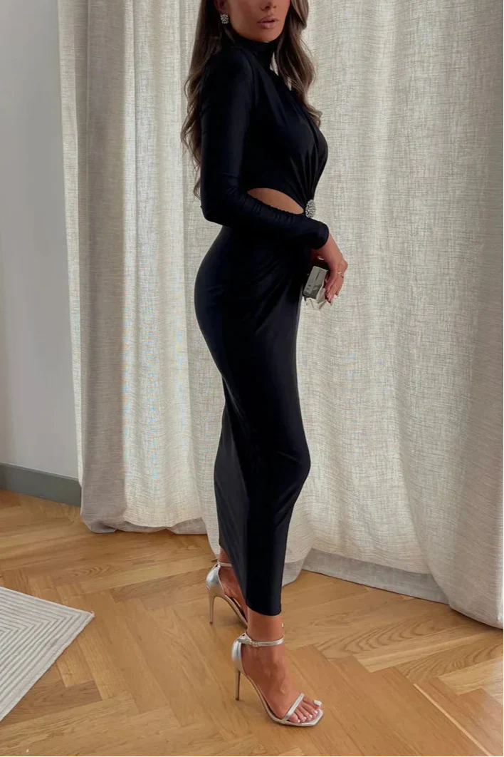 Rios שמלת ערב מקסי מחטבת עם חיתוך בטן